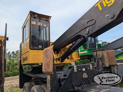 Tigercat 234B Log Loader
