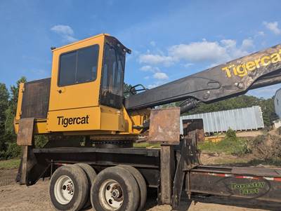 Tigercat 234B Trailer-Mounted Log Loader