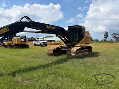 Tigercat S855E Tracked Log Loader
