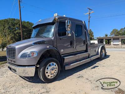 Freightliner M2 106 Mechanic / Service Truck