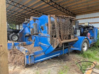 Peterson Pacific 4800E Chain Flail Debarker