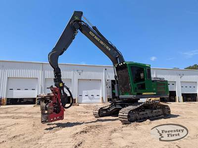 John Deere 2154G Logging Processor
