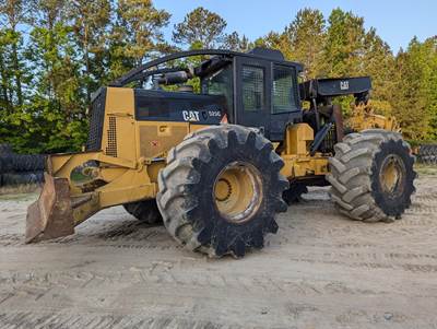 Caterpillar 525C Skidder