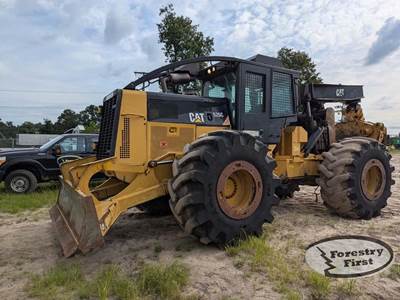 Caterpillar 525C Skidder