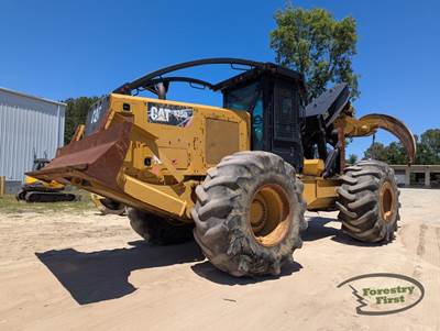 Caterpillar 525D Skidder