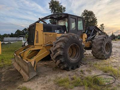 Caterpillar 535C Wheeled Grapple Skidder