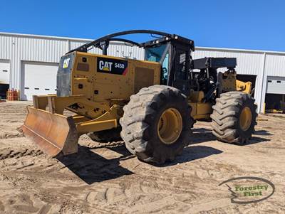 Caterpillar 545D Skidder