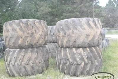 Goodyear 44-32 Tire