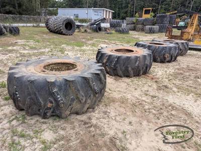 OSD 24.5-32 Tire