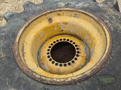 PrimeX 30.5x32 Tire