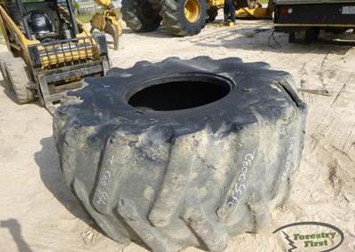 PrimeX 35.5-32 Tire