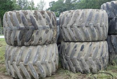 44-32 Tire