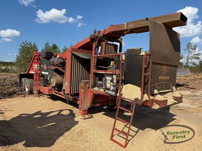Morbark 40/36 Chipper