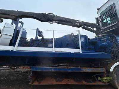 Peterson Pacific 5000G Whole Tree Chipper