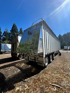 2008 Peerless 48 Ft x 8 ft 6 in Tridem Live Floor Trailer