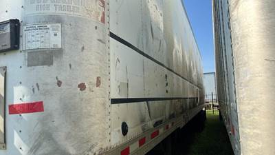 Fruehauf 40 ft Dry Van Trailer - Swing Door, Spring