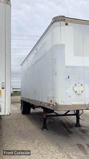 Fruehauf 28 ft Dry Van Trailer - Swing Door, Spring