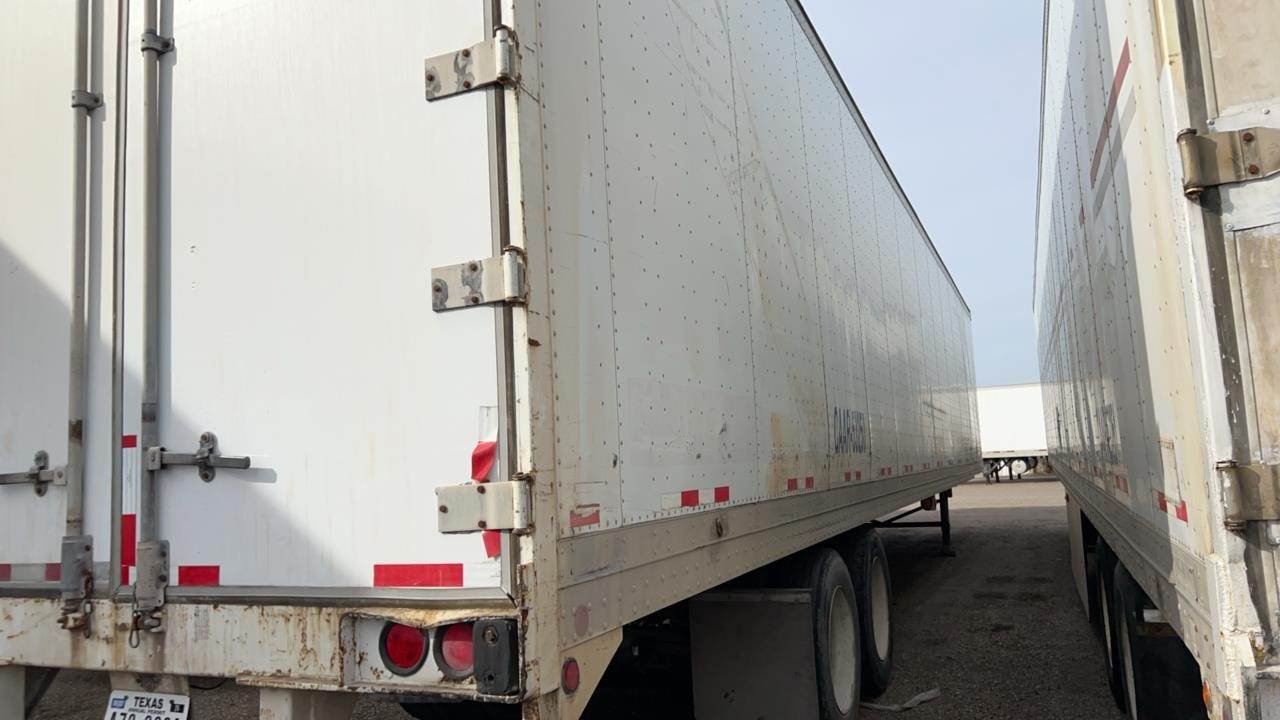 2006 Lufkin 53 ft Dry Van Trailer Swing Door, Air Ride, Sliding Axle