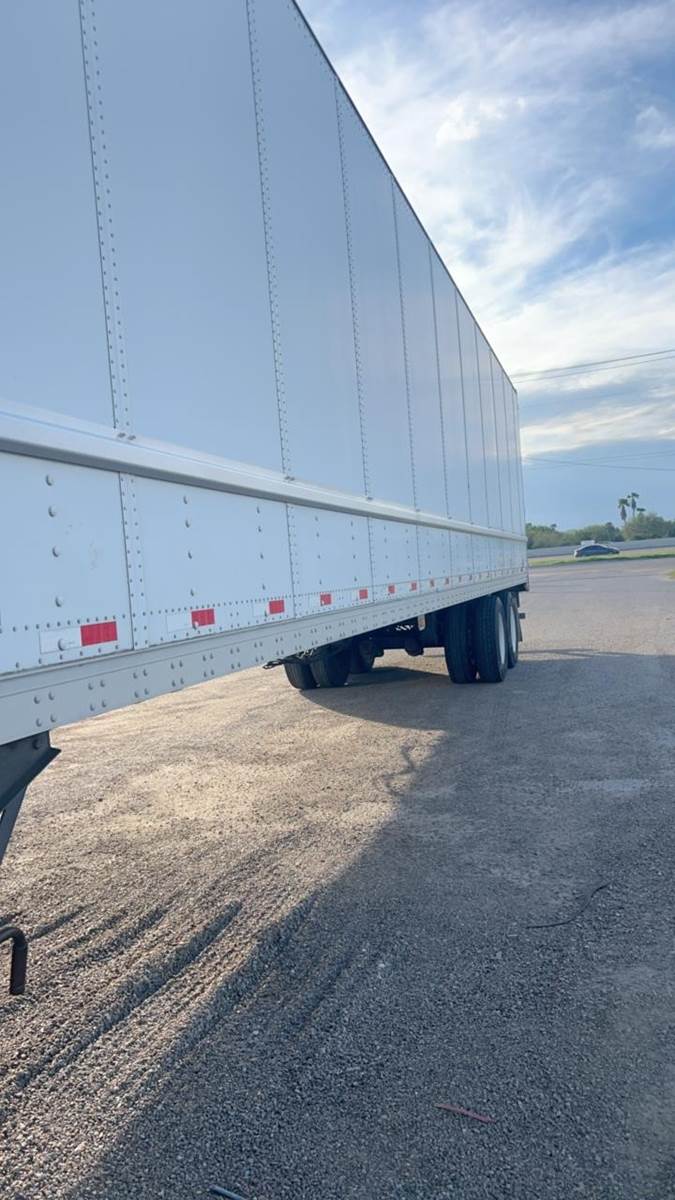 2014 Stoughton 53 ft Dry Van Trailer Air Ride, Sliding Axle For Sale