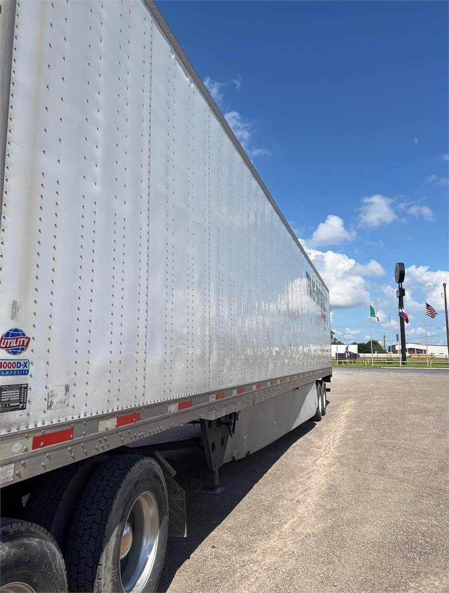 2016 UTILITY 53 ft Dry Van Trailer Air Ride, Sliding Axle For Sale