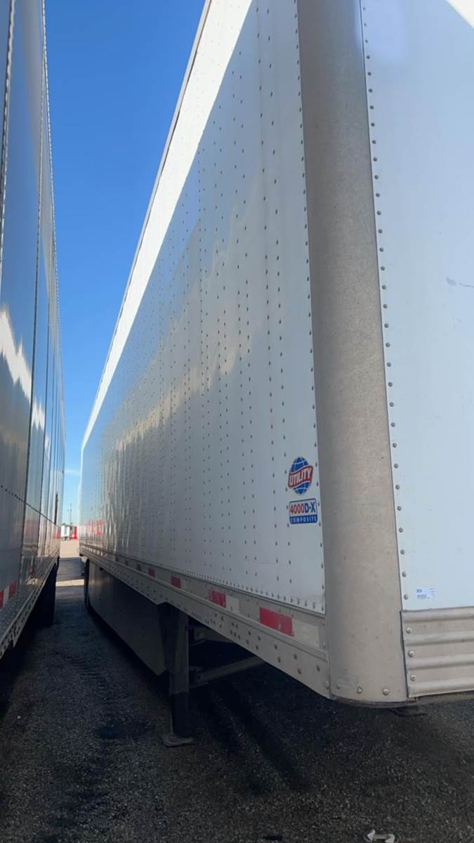 2016 UTILITY 53 ft Dry Van Trailer Air Ride, Sliding Axle For Sale