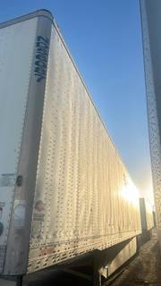 UTILITY TIREMAXX Dry Van Trailer