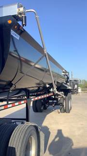 Clement RockStar 32 ft End Dump Trailer - Steel, Spring