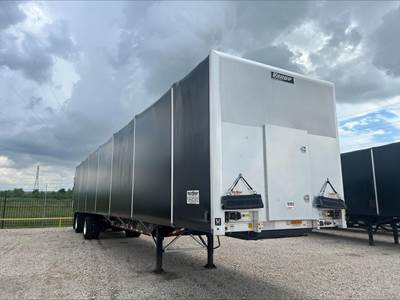 Transcraft 48x102 Combination Flatbed Trailer - Air Ride, Sliding Axle