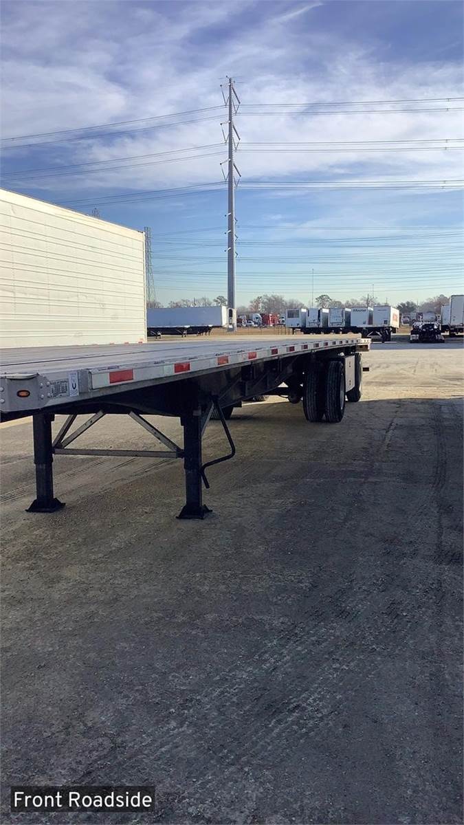 2022 UTILITY 53x102 Flatbed Trailer Air Ride, Spread Axle For Sale