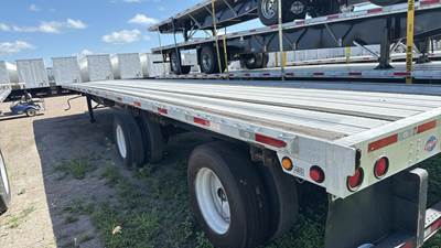 UTILITY 48x102 Combination Flatbed Trailer - Air Ride, Spread Axle