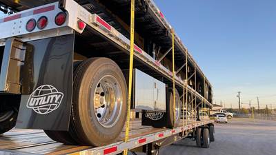 UTILITY 48x102 Flatbed Trailer - Air Ride, Fixed Axle