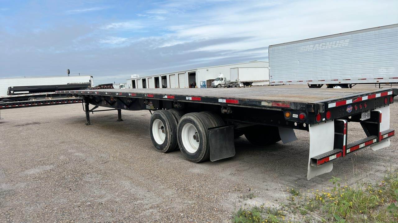 2020 UTILITY 48x102 Flatbed Trailer Spring, Spread Axle For Sale