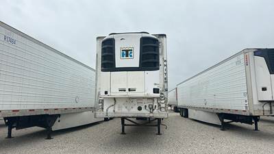 Great Dane 53 ft Reefer Trailer - Sliding Axle