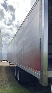 Great Dane 53 ft Reefer Trailer - Sliding Axle, Roll up Door