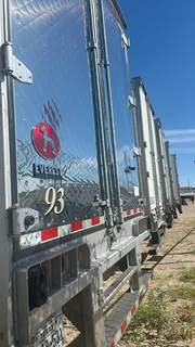 Great Dane 53 ft Reefer Trailer - Sliding Axle, Swing Door