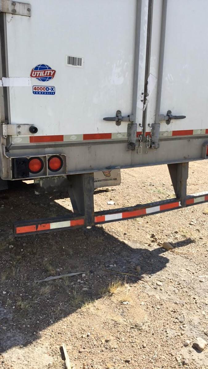 2018 UTILITY 53 ft Reefer Trailer Sliding Axle, Swing Door For Sale