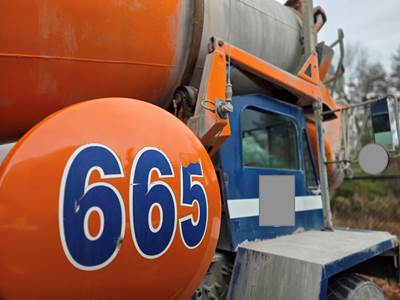 2008 Oshkosh Mixer / Ready Mix / Concrete Truck