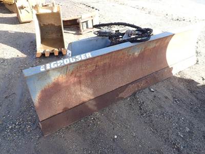 Grouser 1300 Angle Blade