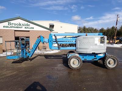 Genie Z45/25J Articulating Boom Lift