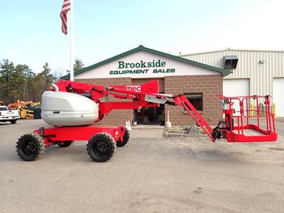 MEC 45AJ Articulating Boom Lift