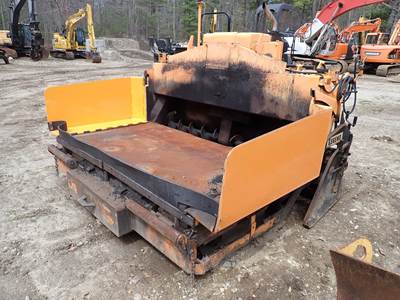 LeeBoy L700ST Asphalt Paver