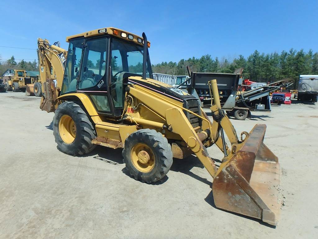 2002 Caterpillar 420D Backhoe For Sale, 9,961 Hours Phillipston, MA