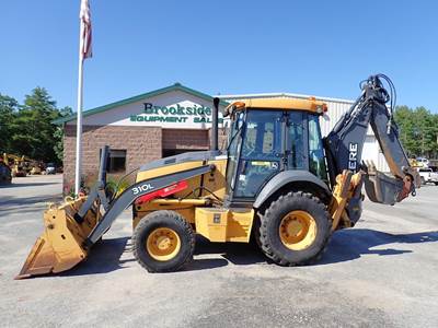 John Deere 310L Backhoe