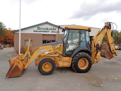 John Deere 310SG Backhoe