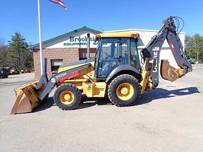 John Deere 310SK Backhoe