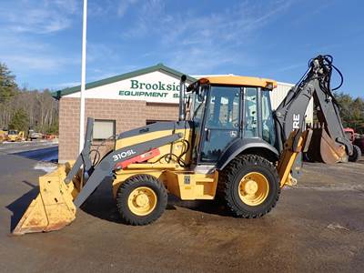John Deere 310SL Backhoe