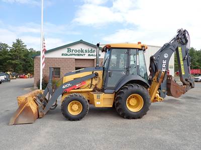 John Deere 410L Backhoe
