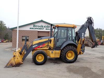 John Deere 410L Backhoe