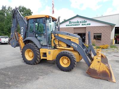 John Deere 410L Backhoe