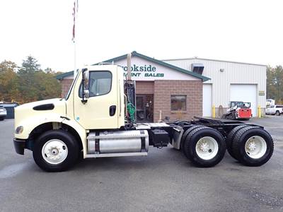 Freightliner M2 112 Day Cab Truck - Mercedes-Benz 450HP
